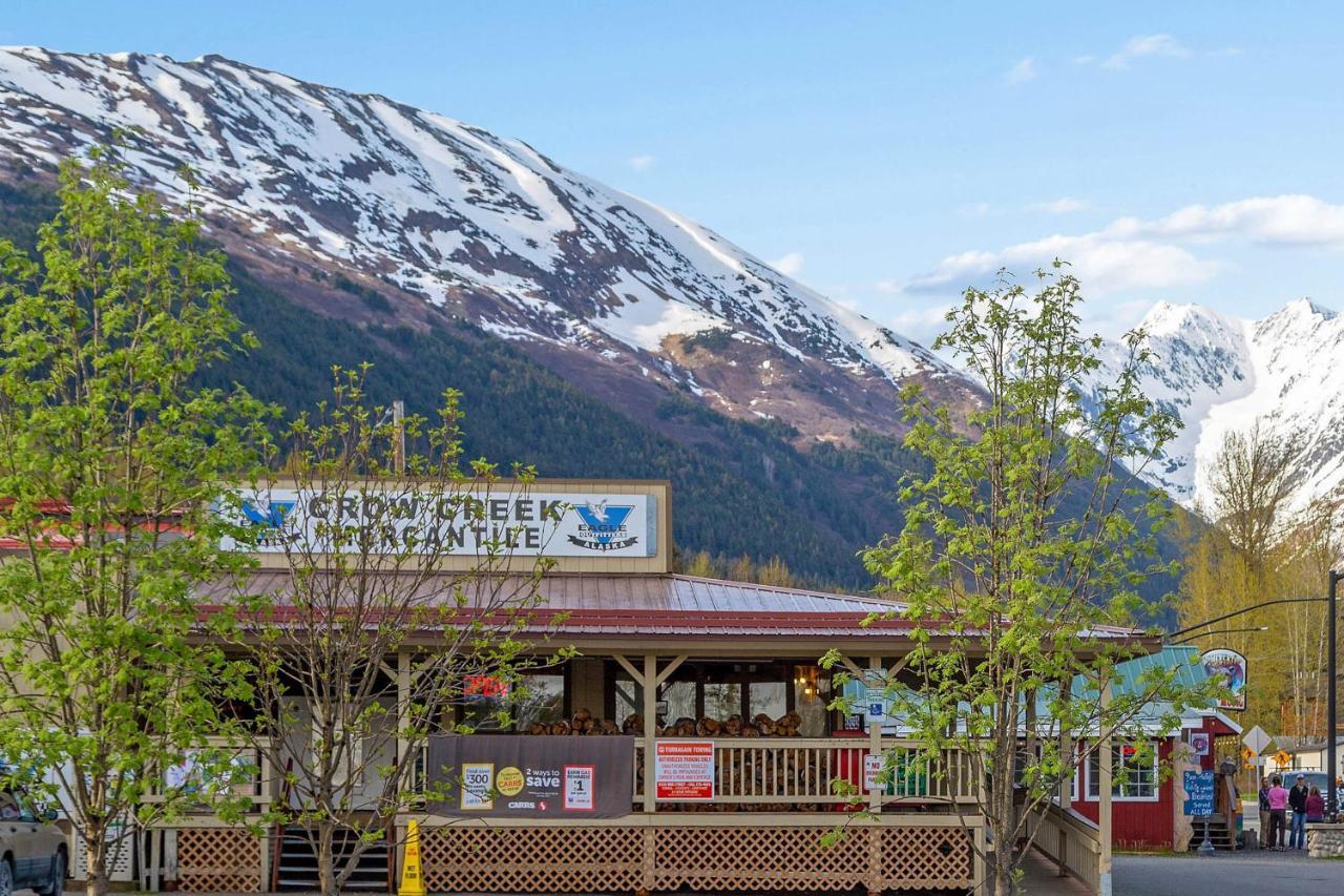 Vail Chalet Girdwood Bagian luar foto