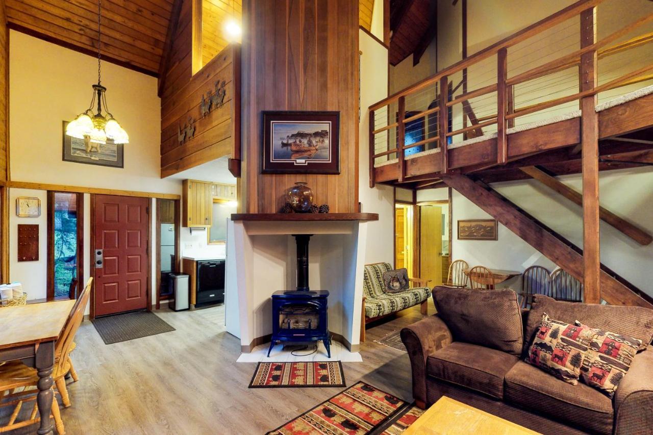 Vail Chalet Girdwood Bagian luar foto